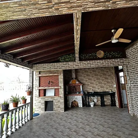 Gano Villa *